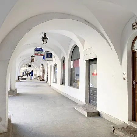 67-ratusz - Deerrest Jelenia Gora
